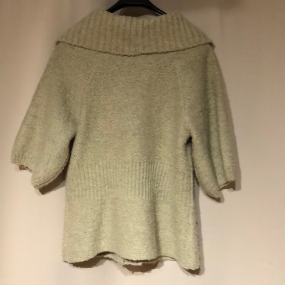 Kenneth Cole cardigan (L) - Picture 2 of 9